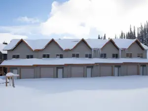 Brookside by Apex Accommodations