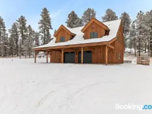 Secluded Black Hills Cabin