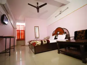 Hotel Pratibha Palace