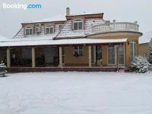 Ambrozia Guesthouse