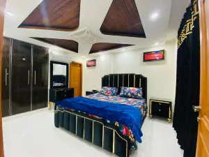 Luxury Apartment, Lahore, Free Wi-Fi, LED, Parking