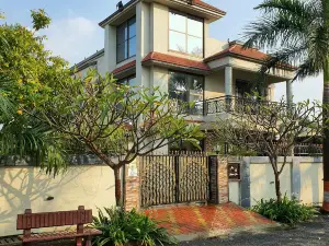 Shyama Villa