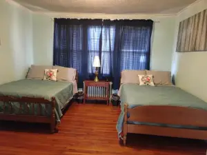 Welcome to Downtown Pickens Close to Clemson and Lake Keowee