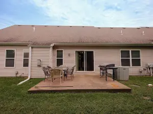 Cozy Cactus Retreat-Family Friendly 4 bed/2bath near St. Joseph/Savannah, MO