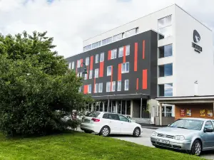 Hjorten Hotell Hitra