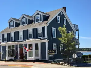 Treadwell Inn