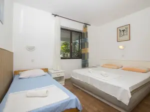 Apartments Tonin