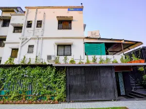 FabHotel Viva House - Talegaon