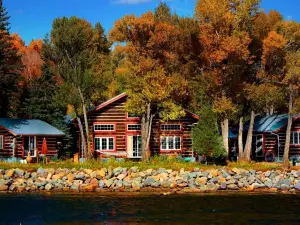 Riverside Meadows Cabins