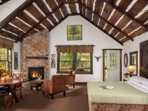 Inn at Lake Joseph