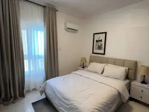 Zara Max Hotel and Suites