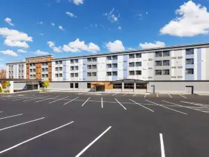 DoubleTree by Hilton Concord Downtown