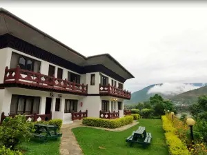 Himalayan Dragon's Nest Hotel