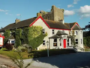 The Castle Country House B&B