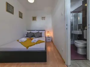 Apartment Adela II
