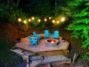 Cozy Cabin Retreat - Hot Tub, Fireplace & Fire Pit