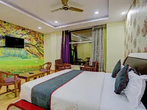 OYO Flagship Veer Guest House