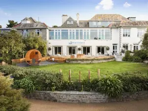 St Michaels Resort, Falmouth