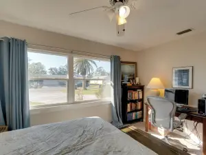 Port Charlotte Home Heated Pool and Chefs Kitchen!