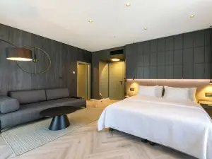 Luna Residence
