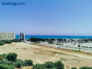 Mackenzie Seaview Paradise