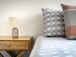 BEST location! Sleep 7 Pet Friendly Spacious