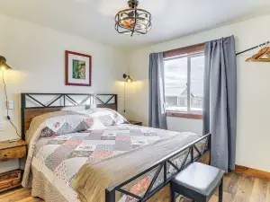 Starry Skies & Mtn Views: Family Retreat in Elmo