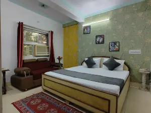 Hotel Swarajya Palace