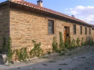 House of La Parrada for 6 people