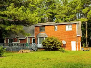 Waterfront w/ Fishing, Games, Fire Pit - Activities Paradise!