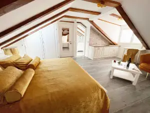 เบ็ดแอนด์เบรกฟาสต์ ซอร์โก้ พาเลซ