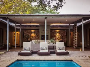 Bushveld Terrace Safari Hotel, Lodge & Spa