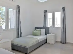 Phaedrus Living: Luxury Residence Faneromeni
