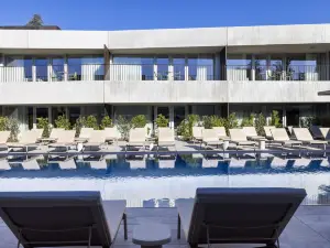 โอเต็ล สปา เรสเตอรองต์ วิลลา กัสเตลลาน