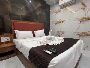 Hotel chirag Next