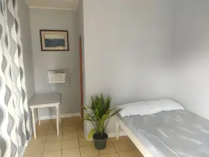 La-Guerta Lodging House