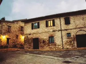 Borgo Dé Varano