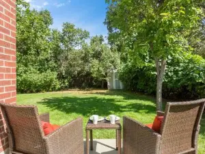 5 Bedroom Perfect Location to See the City and Ski Resorts