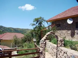 Гостевой дом Chimgan Apple Garden