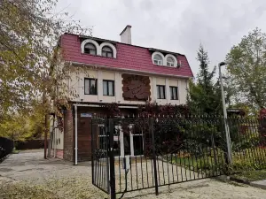 Hotel "Гризли "