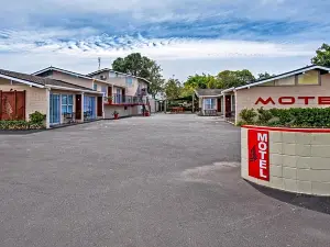 Tourist Court Motel