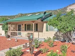 Moms Place in Jemez - 1 Mi to Hot Spring