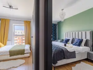 Lumina Premium Apartments with Balcony, Parking