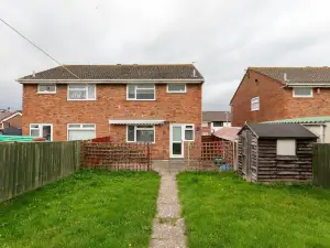 Spacious 3 Bedroom House in Barry