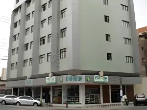林哈圖爾酒店