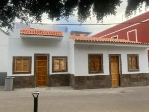 Casas la Aldea Suites Plaza