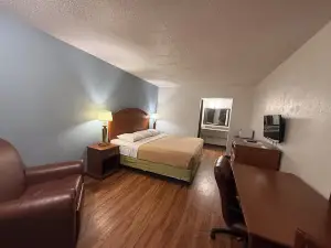Relax Inn & Suites