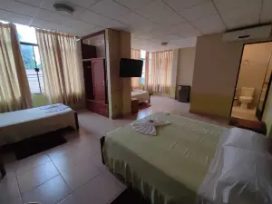 Jr Hotel