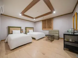 Ilsan Baekseok Mirabel