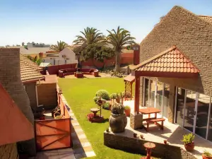 Amjicaja Guesthouse, Tours & Rentals